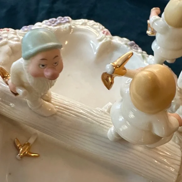Vtg 2002 Lenox Disney Seven 7 Dwarfs Heigh Ho Candy Dish Fine China - Picture 10 of 13
